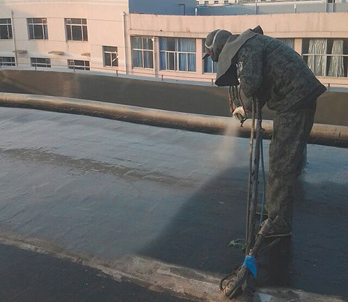 聚脲方便快捷的施工設備聚脲噴涂機(圖2) 儲罐聚脲噴涂